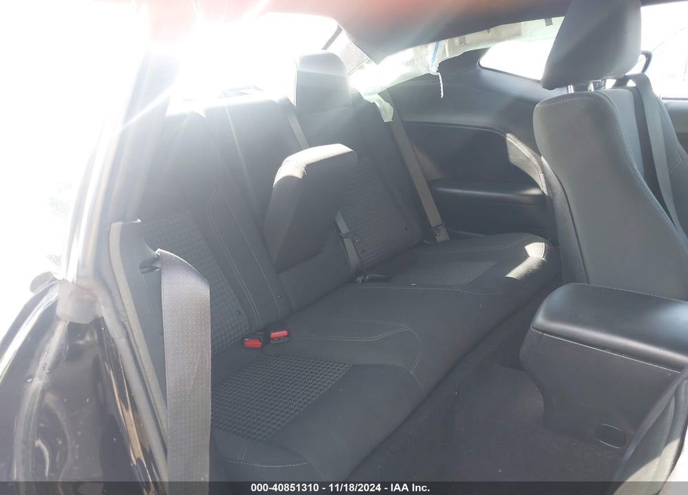 2019 DODGE CHALLENGER SXT AWD VIN: 2C3CDZGG5KH583810