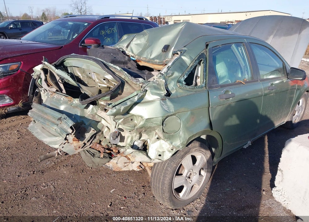 2008 FORD FOCUS S VIN: 1FAHP34N68W266398