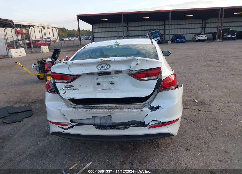 2018 HYUNDAI ELANTRA SEL VIN: 5NPD84LF2JH227664