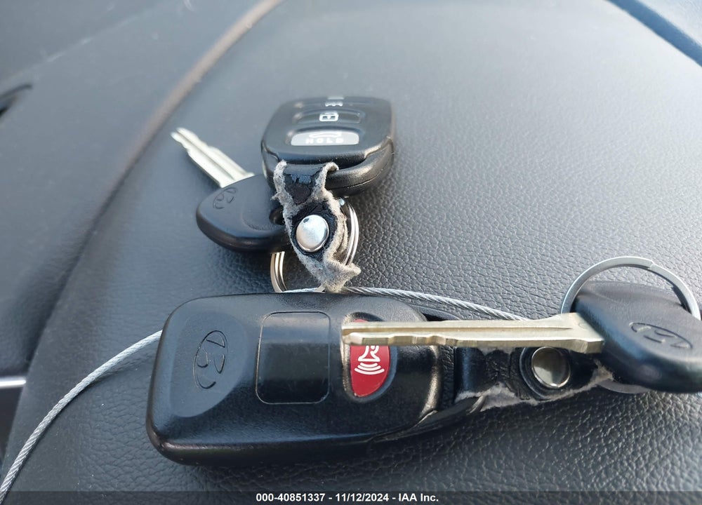 2018 HYUNDAI ELANTRA SEL VIN: 5NPD84LF2JH227664