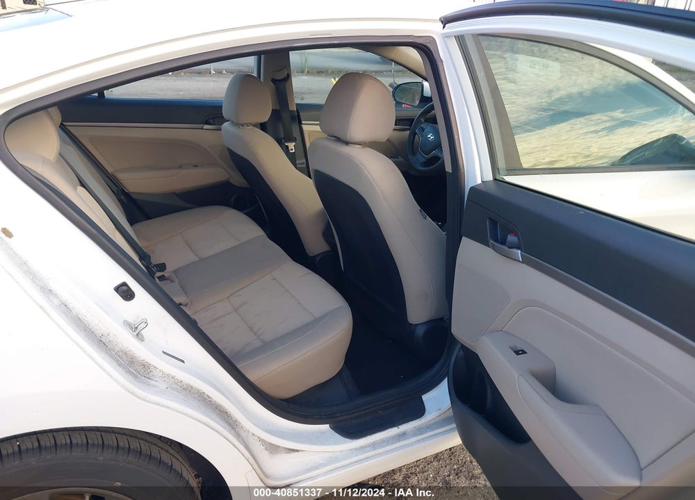 2018 HYUNDAI ELANTRA SEL VIN: 5NPD84LF2JH227664