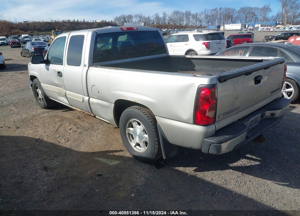 2005 CHEVROLET SILVERADO 1500 LS VIN: 2GCEC19TX51375051