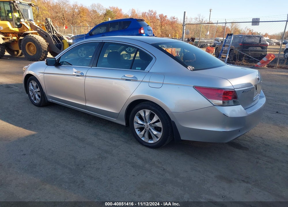 2009 HONDA ACCORD 2.4 EX VIN: 1HGCP26799A172772