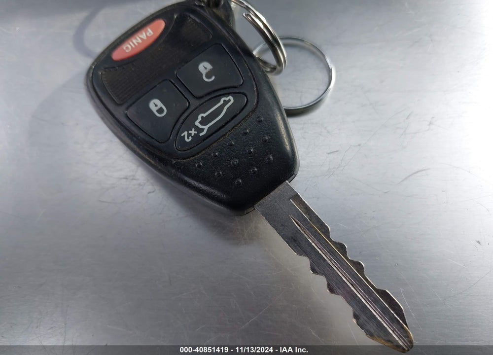 2013 CHRYSLER 200 TOURING VIN: 1C3CCBBB4DN570787