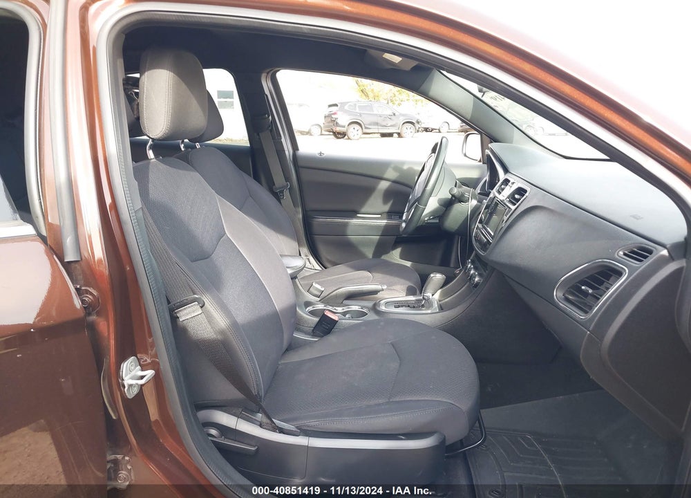 2013 CHRYSLER 200 TOURING VIN: 1C3CCBBB4DN570787