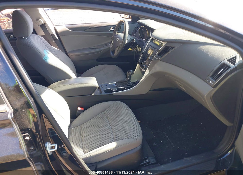 2013 HYUNDAI SONATA GLS VIN: 5NPEB4AC3DH735029