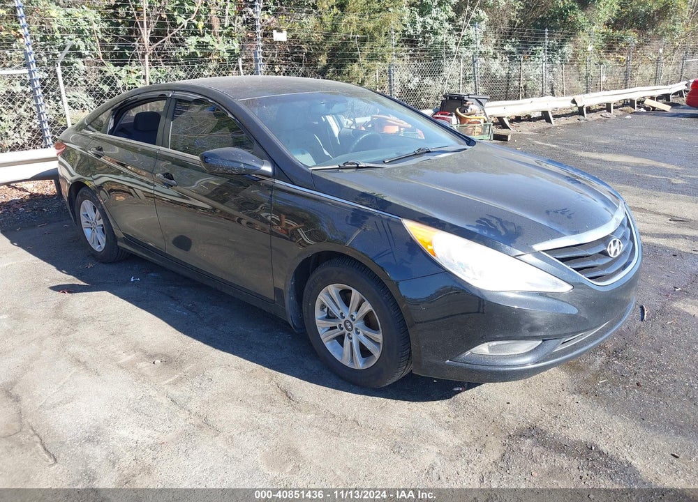 2013 HYUNDAI SONATA GLS VIN: 5NPEB4AC3DH735029