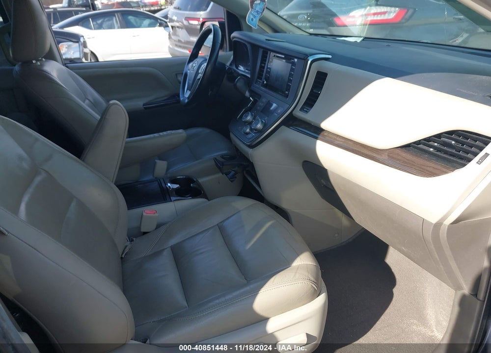 2018 TOYOTA SIENNA XLE/XLE PREMIUM/LIMITED/LIMITED PREMIUM VIN: 5TDYZ3DC1JS903819