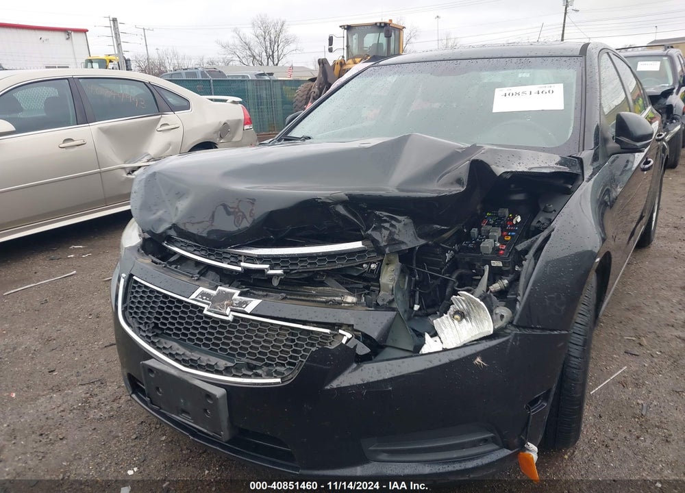 2014 CHEVROLET CRUZE 1LT AUTO VIN: 1G1PC5SB2E7406497