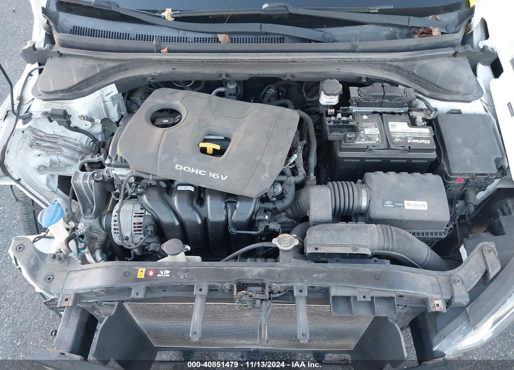 2018 HYUNDAI ELANTRA SE VIN: 5NPD74LF6JH277695