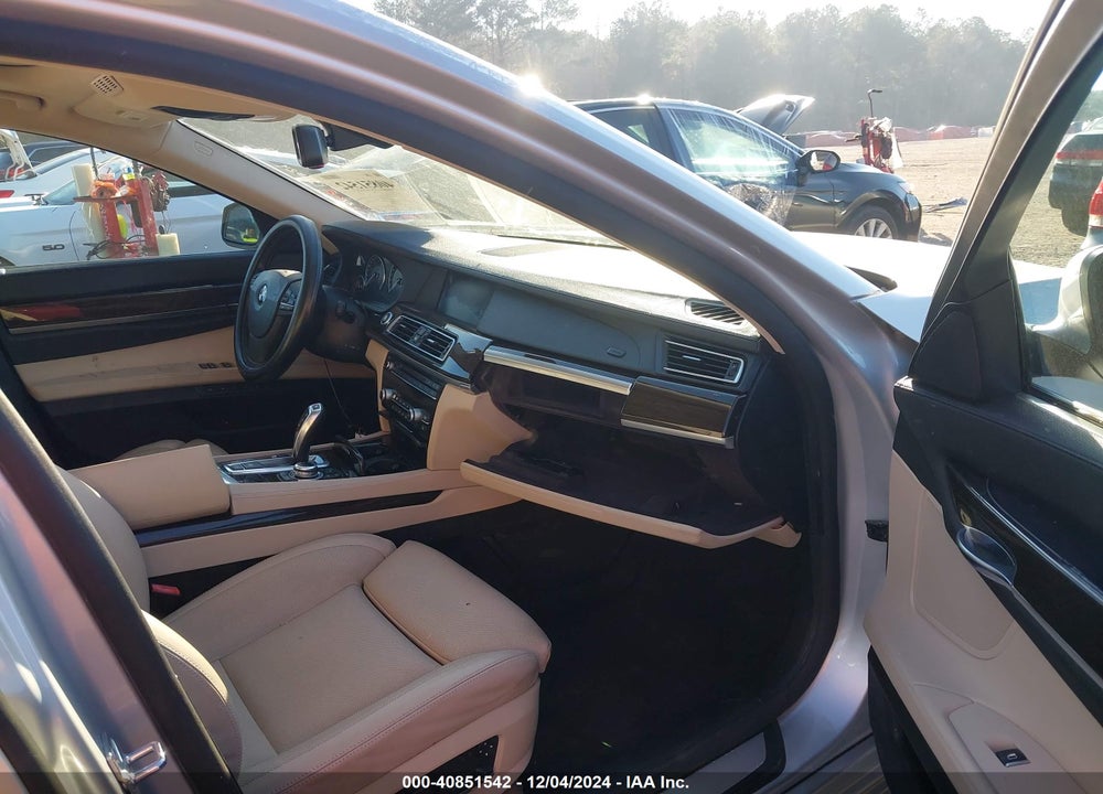 2009 BMW 750LI VIN: WBAKB83549CY59822
