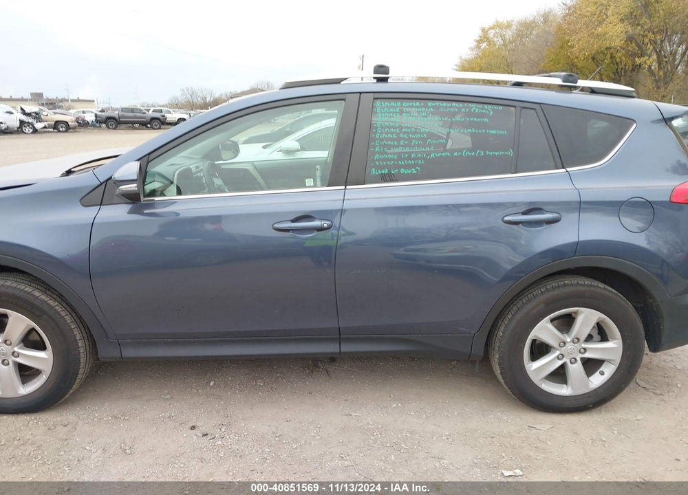 2013 TOYOTA RAV4 XLE VIN: 2T3RFREV6DW029406