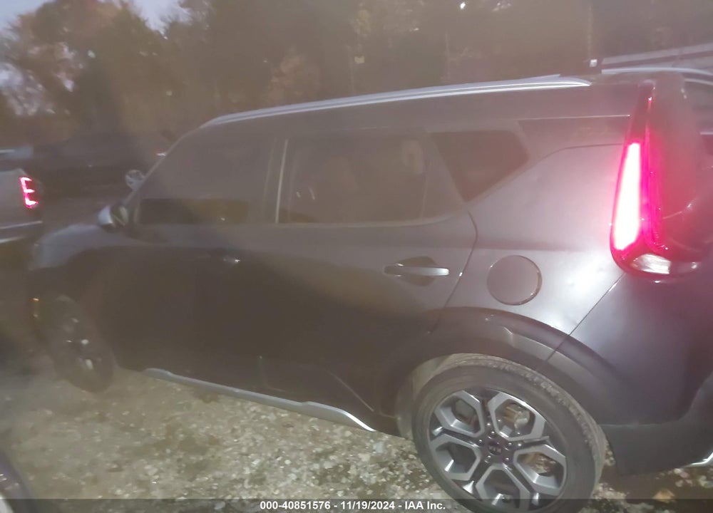 2021 KIA SOUL VIN: KNDJ23AUXM7738029