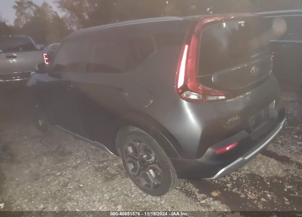 2021 KIA SOUL VIN: KNDJ23AUXM7738029