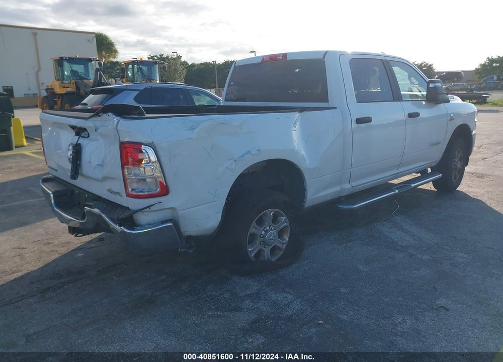 2024 RAM 2500 BIG HORN 4X4 6'4 BOX VIN: 3C6UR5DL9RG285645