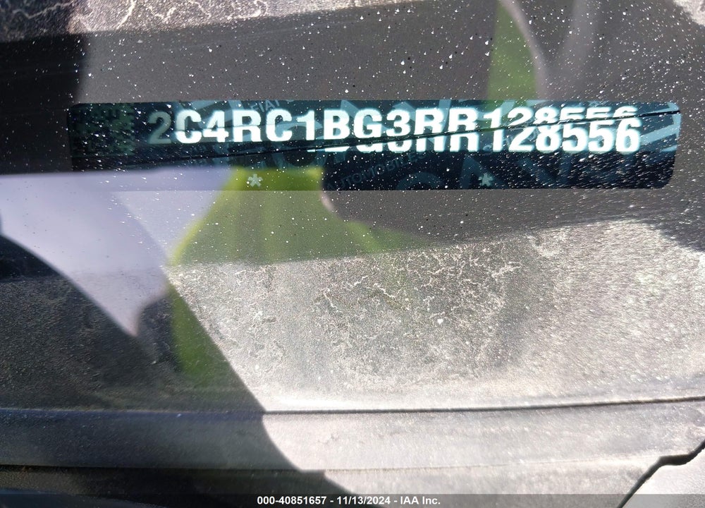 2024 CHRYSLER PACIFICA TOURING L VIN: 2C4RC1BG3RR128556