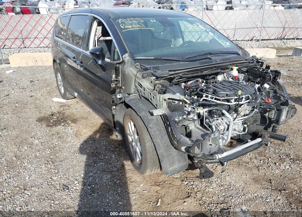 2024 CHRYSLER PACIFICA TOURING L VIN: 2C4RC1BG3RR128556