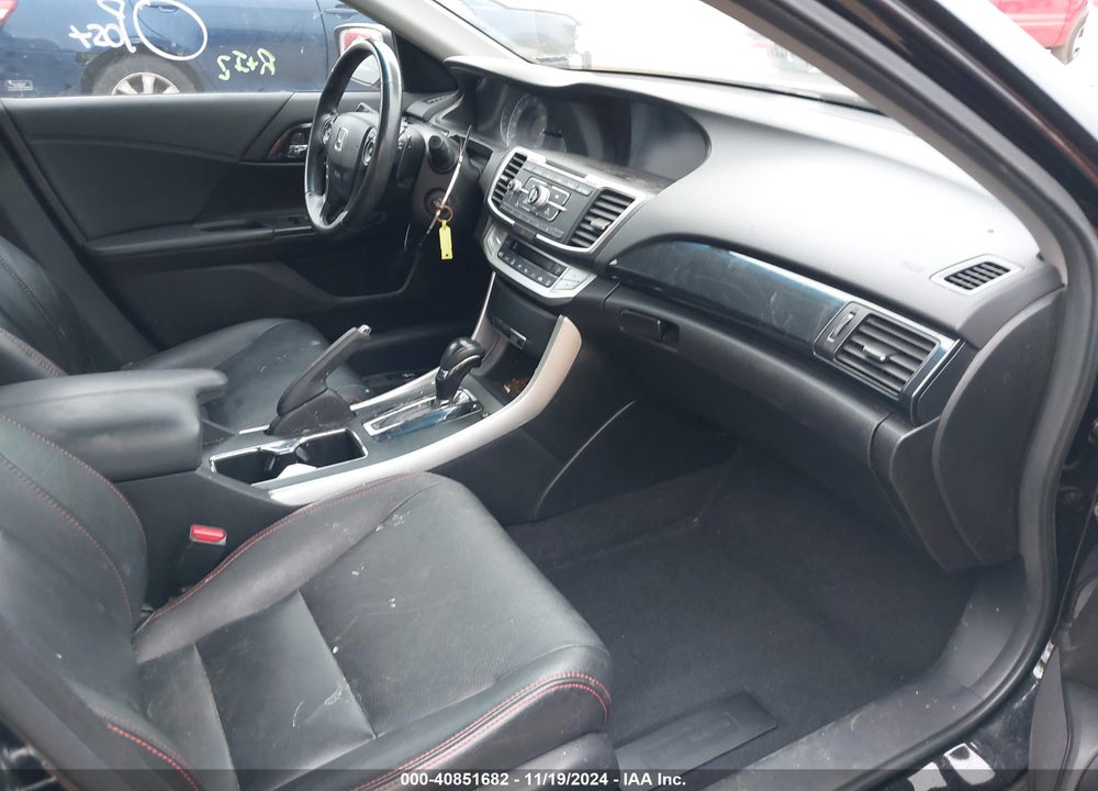2013 HONDA ACCORD SPORT VIN: 1HGCR2F52DA223286