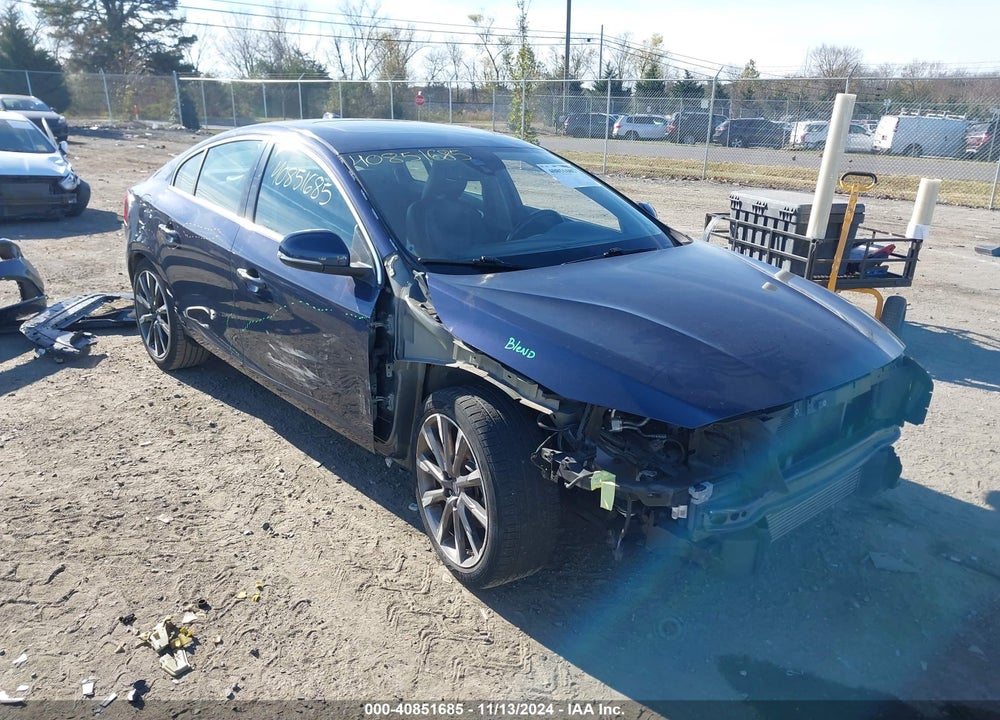 2015 VOLVO S60 T5 PREMIER VIN: YV126MFK1F1350841