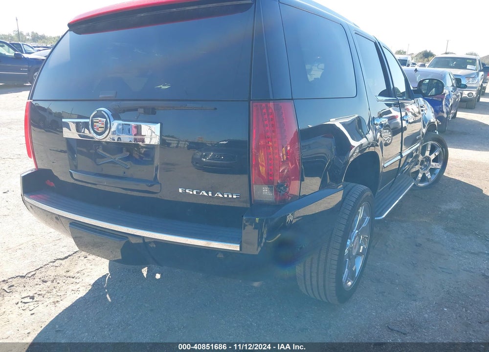 2014 CADILLAC ESCALADE LUXURY VIN: 1GYS3BEF2ER169331