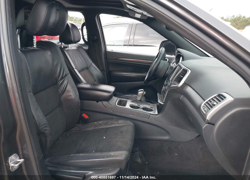 2018 JEEP GRAND CHEROKEE VIN: 1C4RJEAG3JC489135