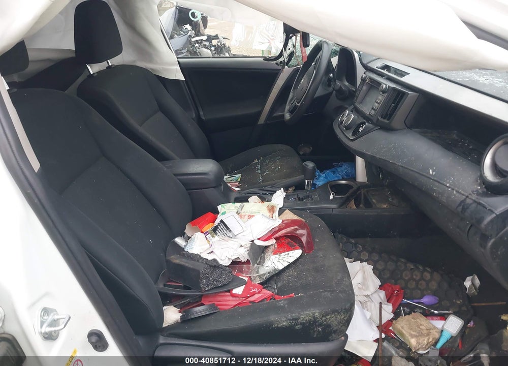 2018 TOYOTA RAV4 LE VIN: JTMBFREV6JJ245073