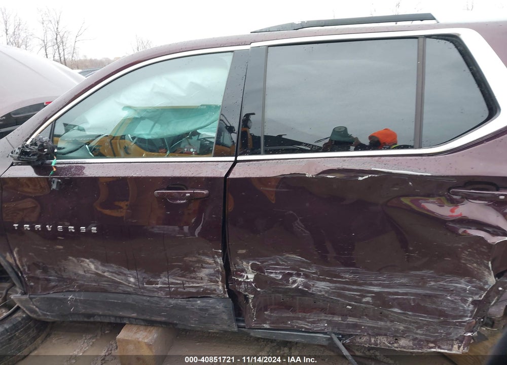 2018 CHEVROLET TRAVERSE 3LT VIN: 1GNEVHKW2JJ100157