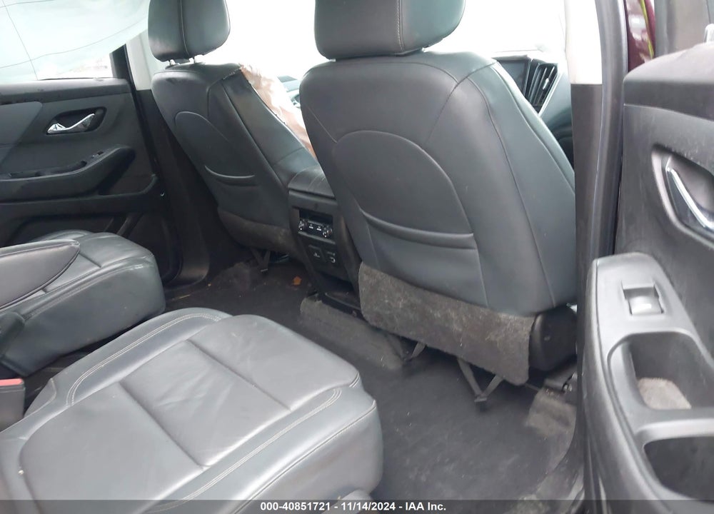 2018 CHEVROLET TRAVERSE 3LT VIN: 1GNEVHKW2JJ100157