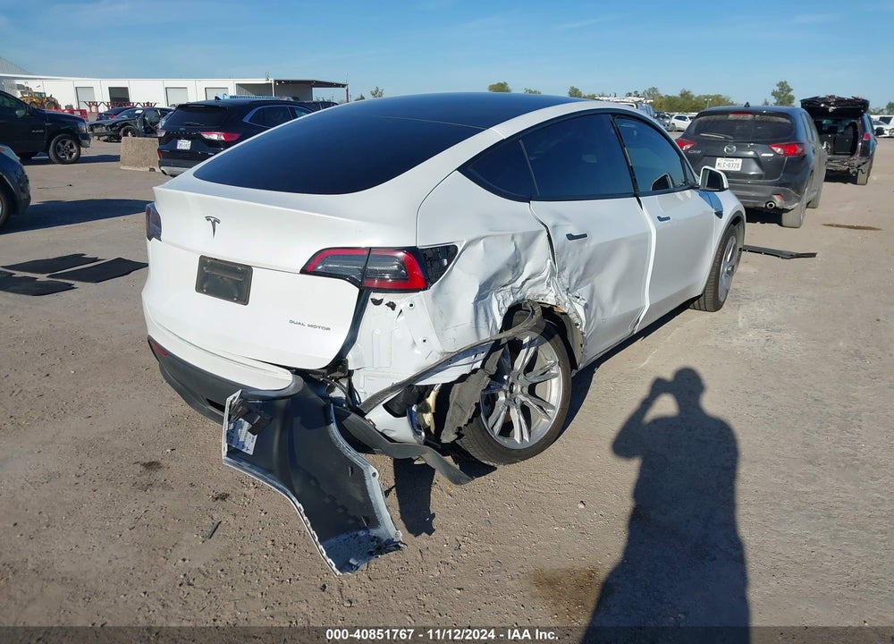 2023 TESLA MODEL Y AWD/LONG RANGE DUAL MOTOR ALL-WHEEL DRIVE VIN: 7SAYGDEEXPA036686