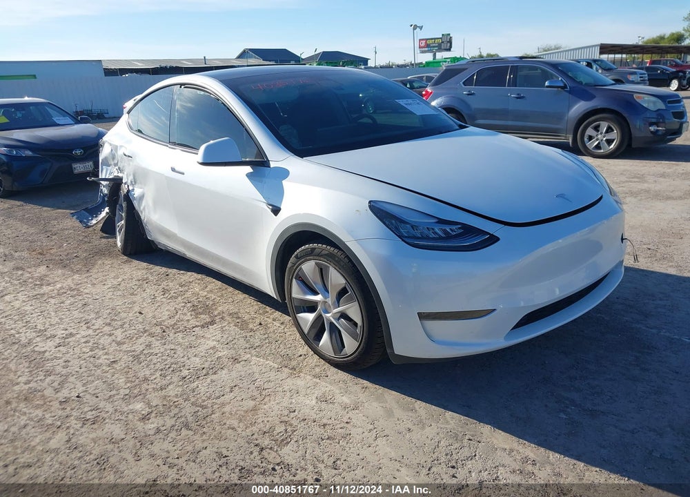 2023 TESLA MODEL Y AWD/LONG RANGE DUAL MOTOR ALL-WHEEL DRIVE VIN: 7SAYGDEEXPA036686