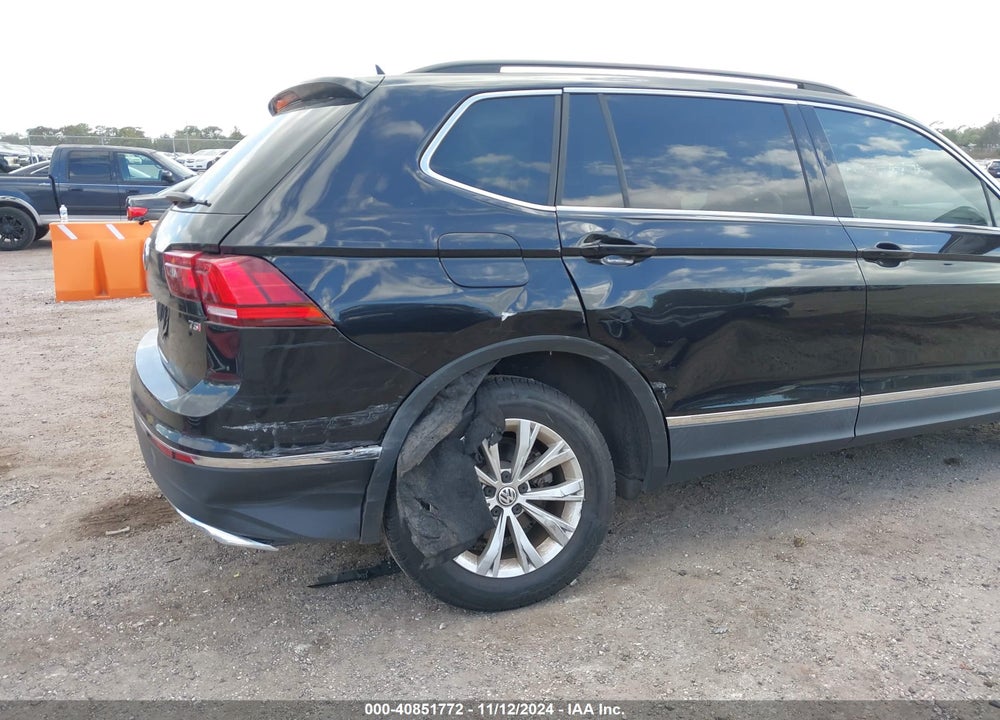 2018 VOLKSWAGEN TIGUAN 2.0T SE/2.0T SEL VIN: 3VV3B7AX7JM191461