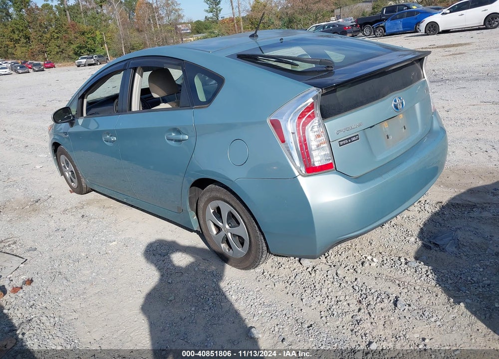 2015 TOYOTA PRIUS TWO VIN: JTDKN3DU1F1949536