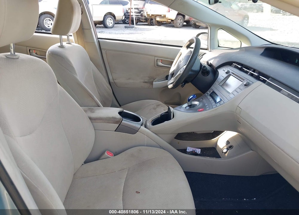 2015 TOYOTA PRIUS TWO VIN: JTDKN3DU1F1949536