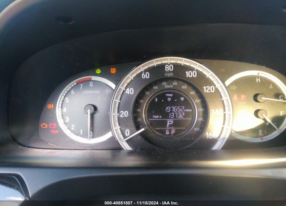 2017 HONDA ACCORD LX VIN: 1HGCR2F36HA048223