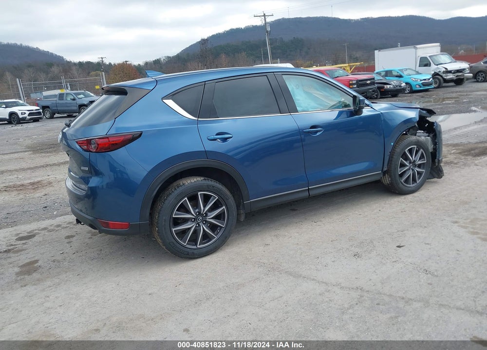 2018 MAZDA CX-5 GRAND TOURING VIN: JM3KFBDMXJ0425492