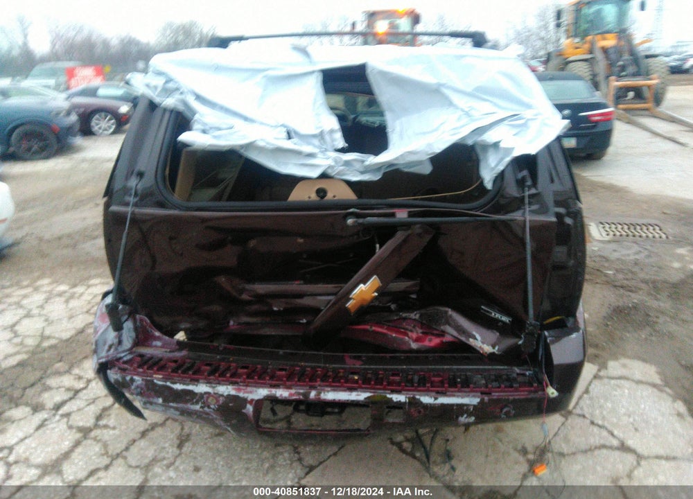 2008 CHEVROLET SUBURBAN VIN: 3GNFK16378G109498