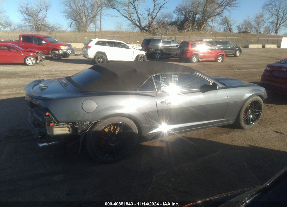 2011 CHEVROLET CAMARO 2SS VIN: 2G1FT3DW1B9157118
