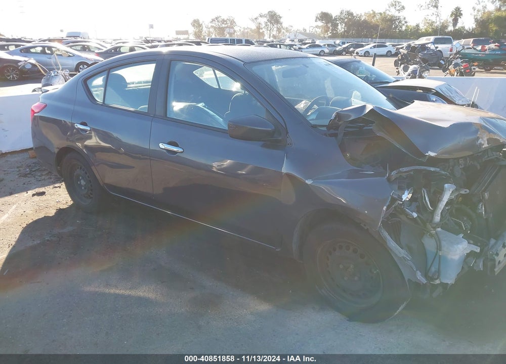 2015 NISSAN VERSA 1.6 SV VIN: 3N1CN7APXFL881887