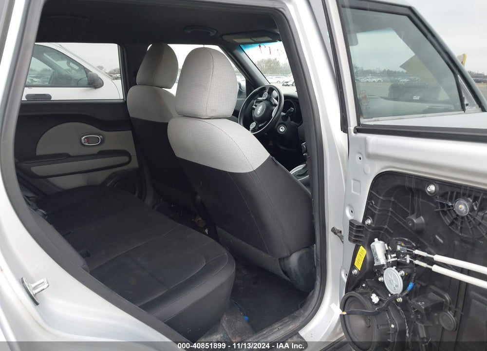 2015 KIA SOUL VIN: KNDJN2A27F7816706