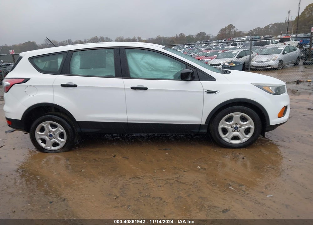 2018 FORD ESCAPE VIN: 1FMCU0F78JUA27426