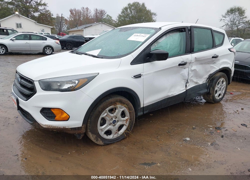 2018 FORD ESCAPE VIN: 1FMCU0F78JUA27426