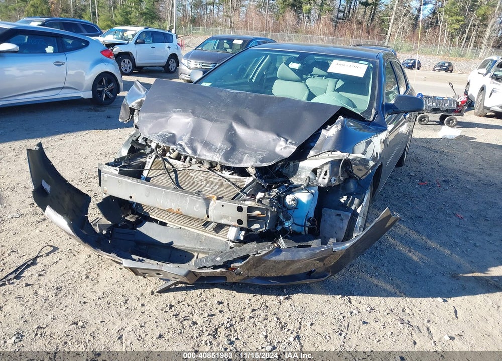 2011 CHEVROLET MALIBU LS VIN: 1G1ZB5E14BF225661