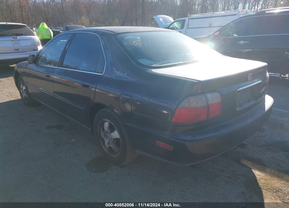 1997 HONDA ACCORD SE VIN: 1HGCD5603VA190451