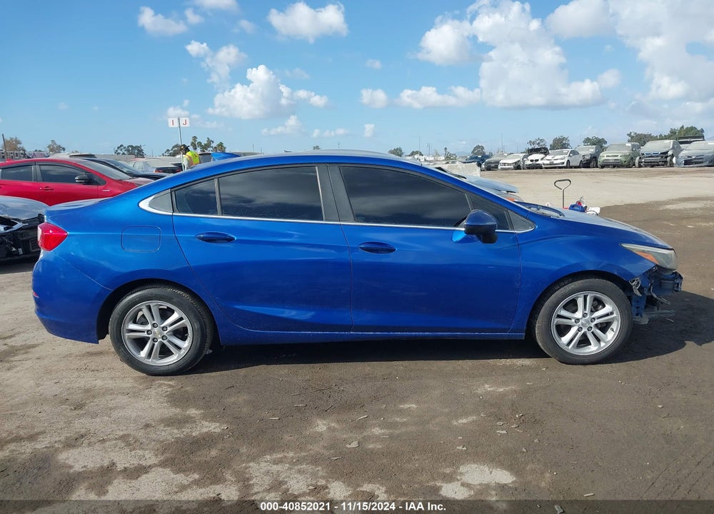 2017 CHEVROLET CRUZE VIN: 1G1BE5SM2H7279812