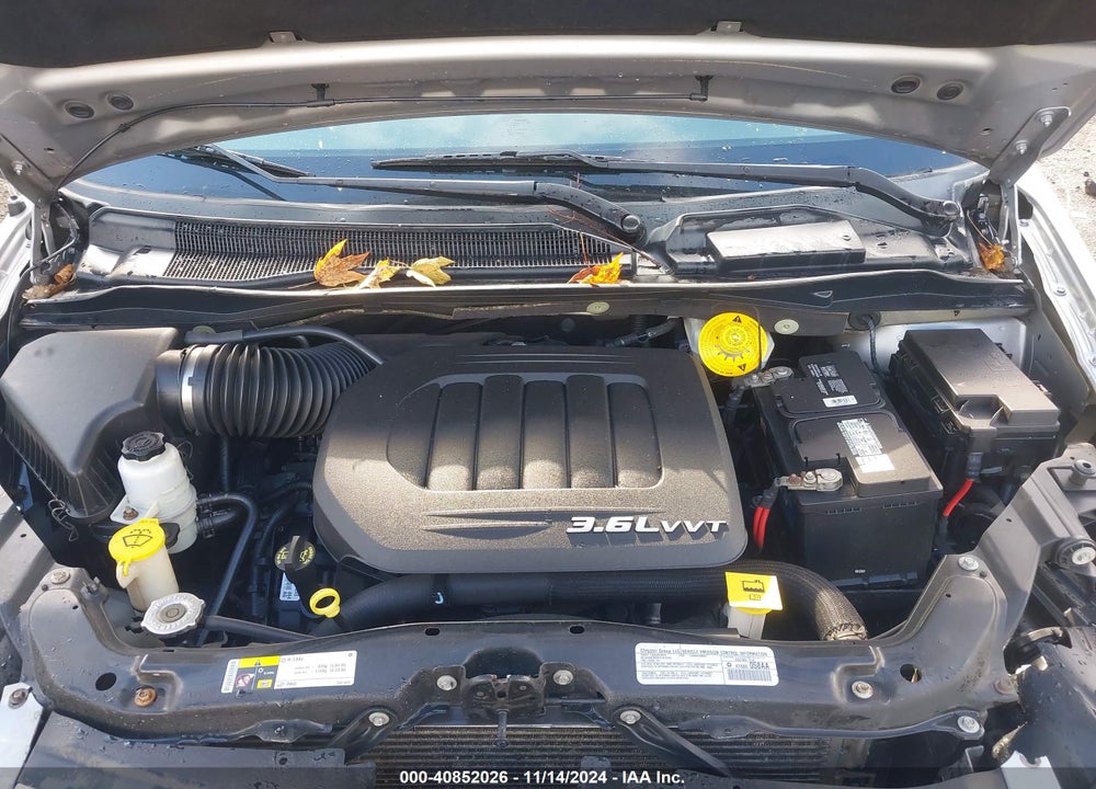 2014 CHRYSLER TOWN & COUNTRY VIN: 2C4RC1BG2ER444671