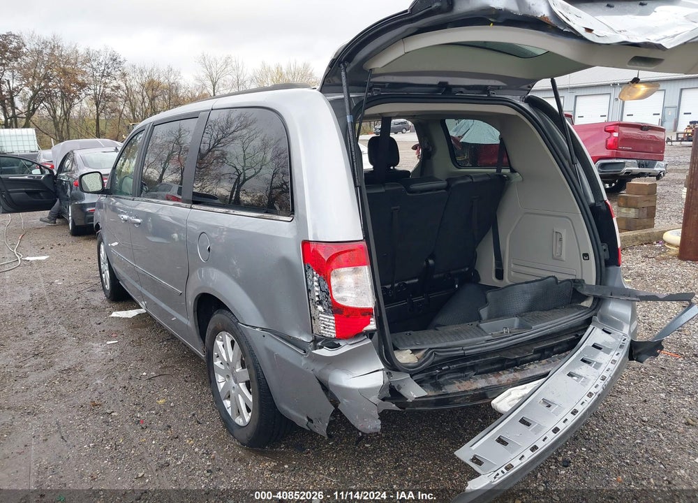 2014 CHRYSLER TOWN & COUNTRY VIN: 2C4RC1BG2ER444671