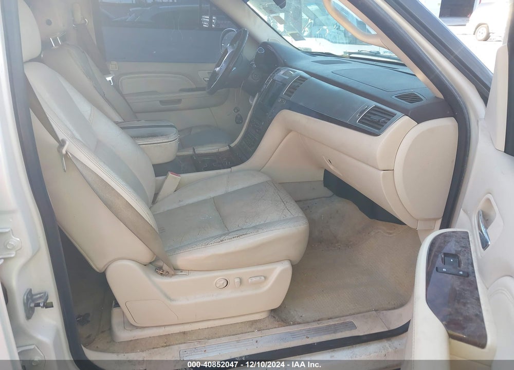 2007 CADILLAC ESCALADE ESV STANDARD VIN: 1GYFK66867R253344