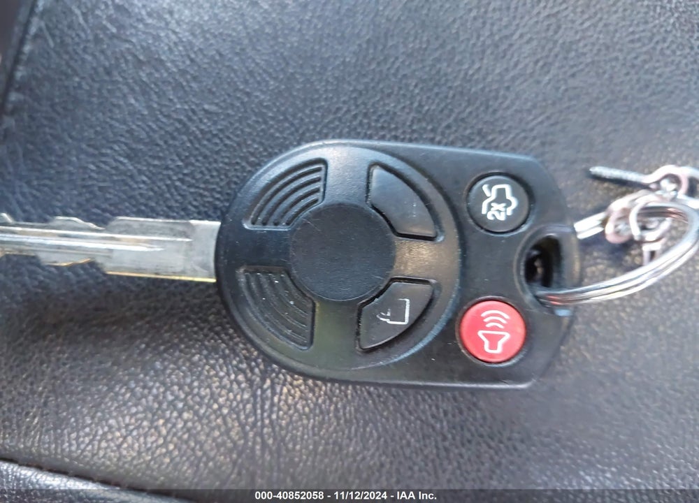2011 FORD ESCAPE LIMITED VIN: 1FMCU0EG7BKC19340