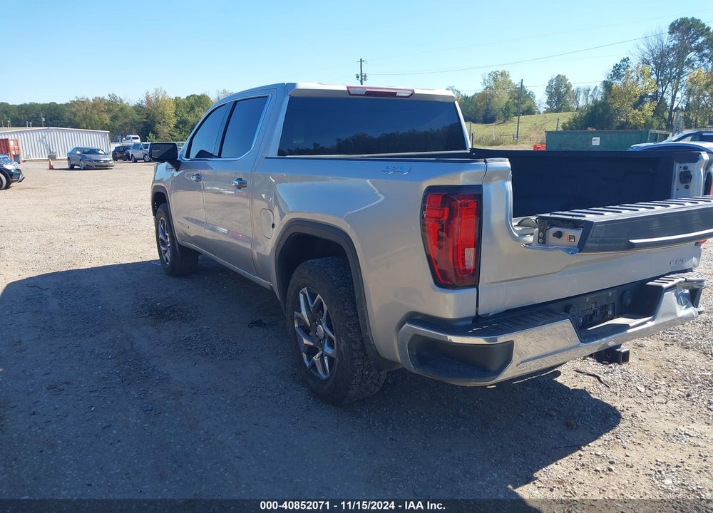 2022 GMC SIERRA 1500 4WD SHORT BOX SLT VIN: 1GTUUDED4NZ563712