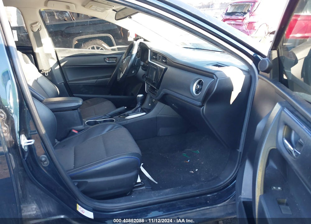 2019 TOYOTA COROLLA SE VIN: 2T1BURHE8KC162713